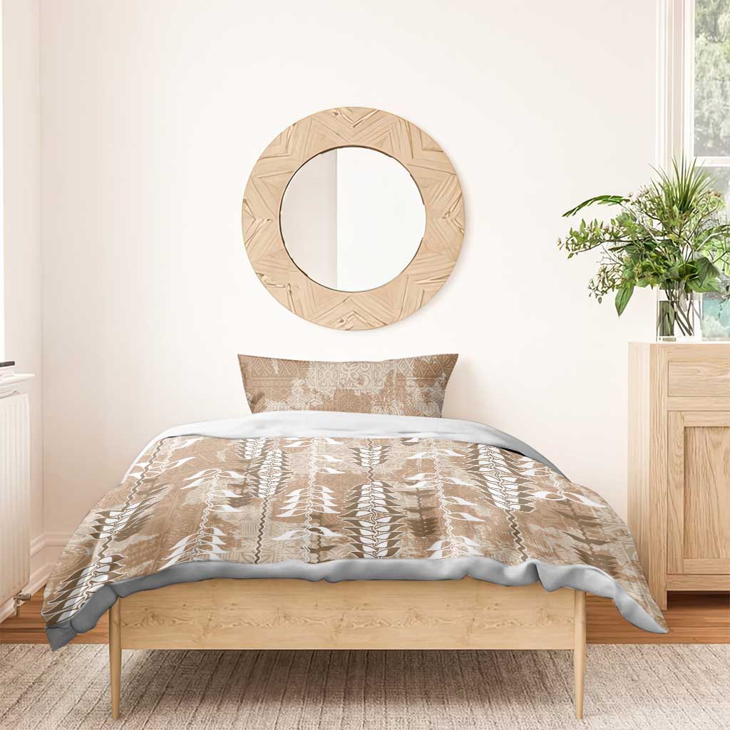 Beige Hawaii Tapa Pattern Bedding Set With Heliconia Vintage Style
