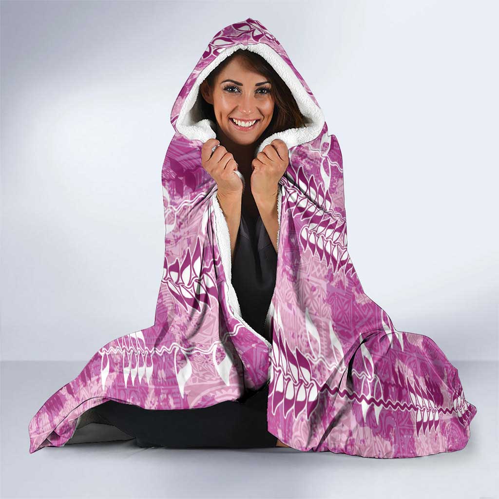 Magenta Hawaii Tapa Pattern Hooded Blanket With Heliconia Vintage Style
