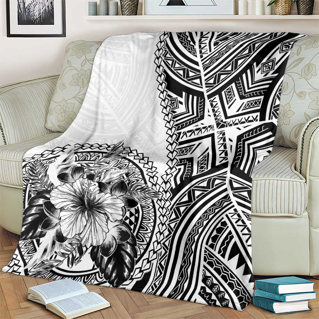 Hibiscus With White Austronesian Tattoo Pattern Blanket - Polynesian Pride