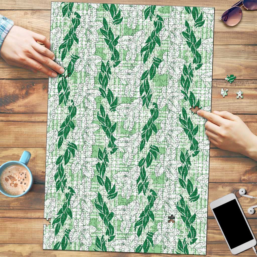 Hawaii Ti Leaf Maile Tuberose Lei Puzzle With Hanalei Leaf Green