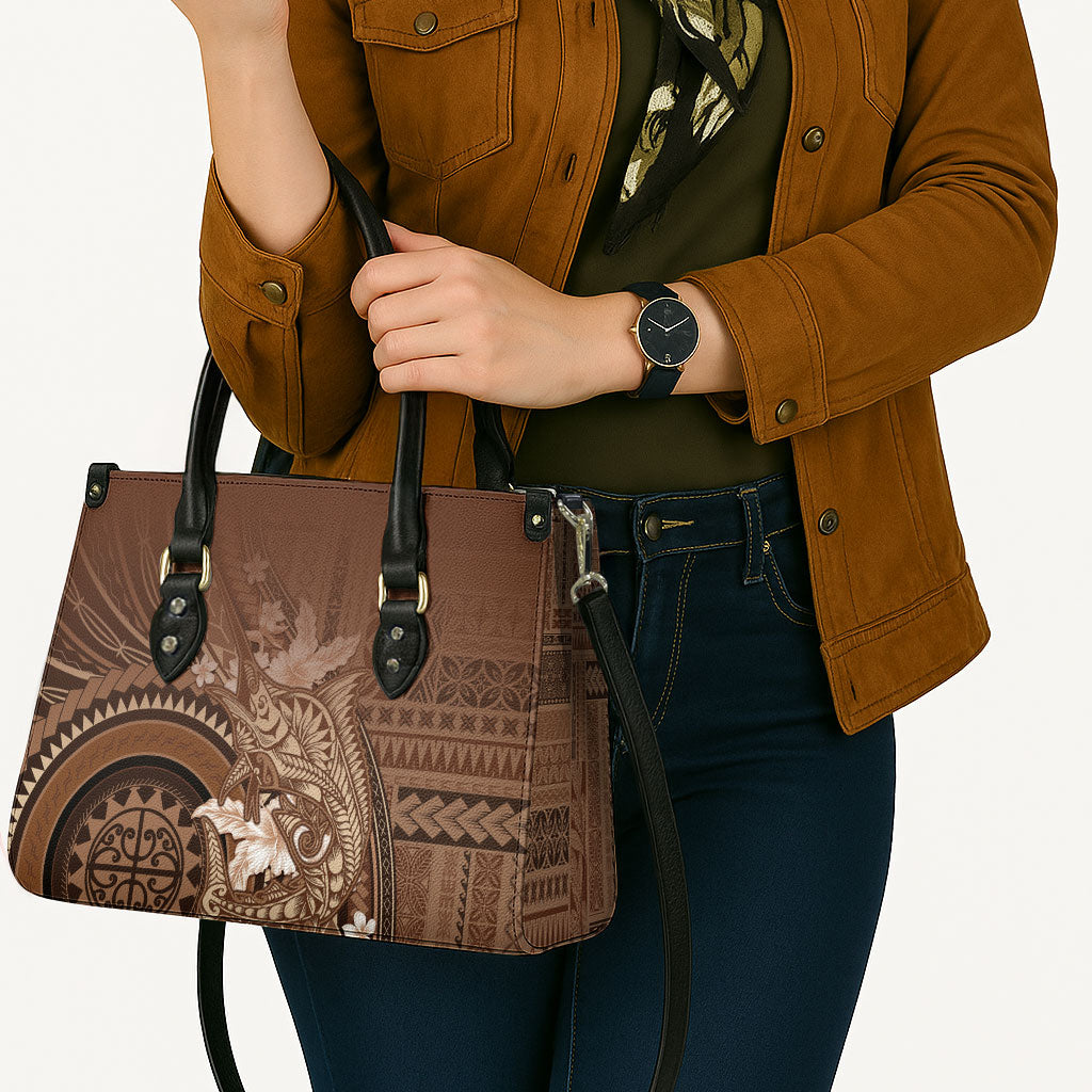 Samoa Tatau Marlin Leather Bag With Siapo Motifs Brown