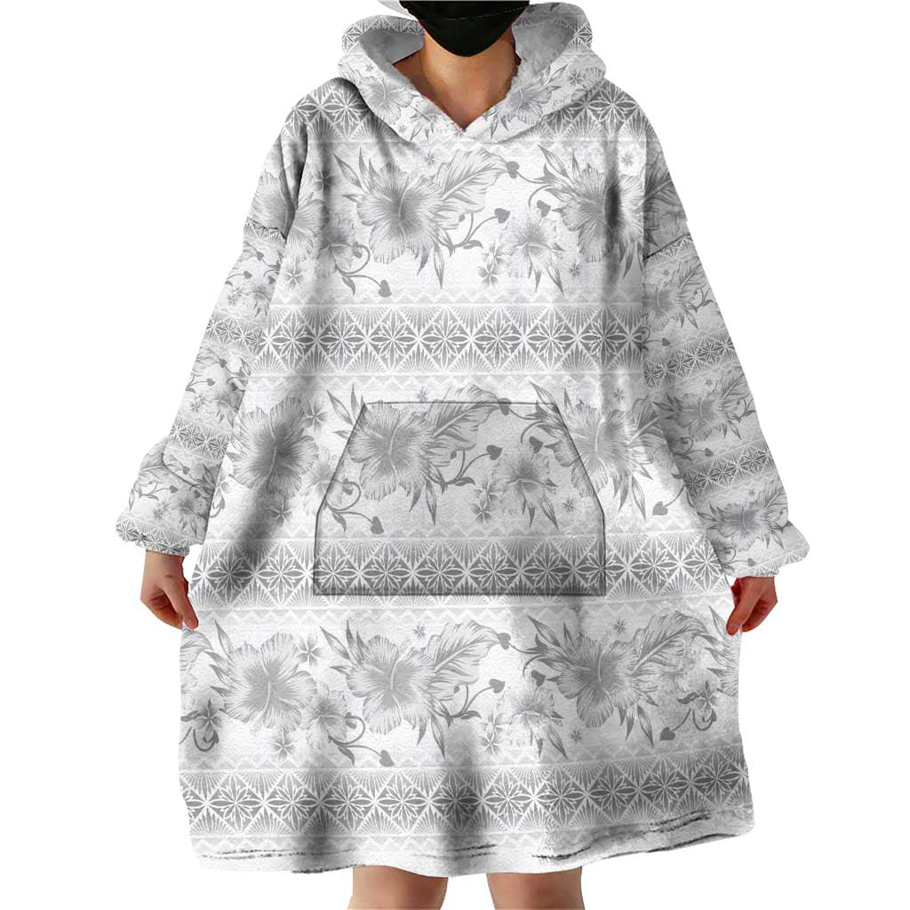 Samoa White Sunday Wearable Blanket Hoodie Samoan Tapa White Hibiscus - Polynesian Pride
