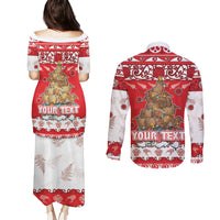 Personalised New Zealand Christmas In July Couples Matching Puletasi and Long Sleeve Button Shirt Maori Kiwi Xmas Tree - Red