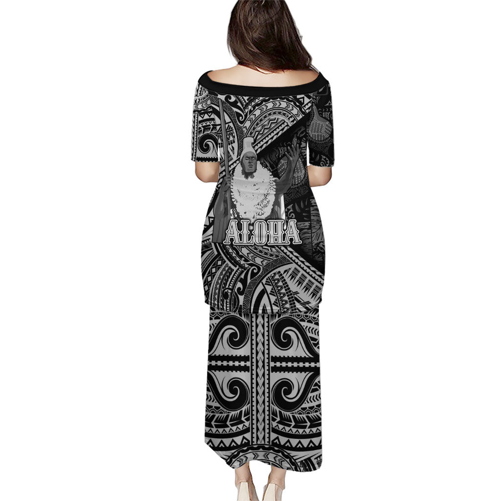 Hawaii King Kamehameha Puletasi With Hawaiian Ipu Motifs Black Version