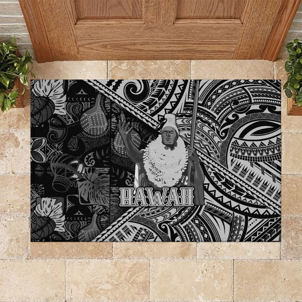 Hawaii King Kamehameha Rubber Doormat With Hawaiian Ipu Motifs Black Version