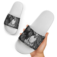 Hawaii King Kamehameha Slide Sandals With Hawaiian Ipu Motifs Black Version