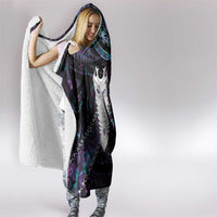 New Zealand Aotearoa Hooded Blanket Maori Tane Te Waiora Paua Shell Glitter Purple