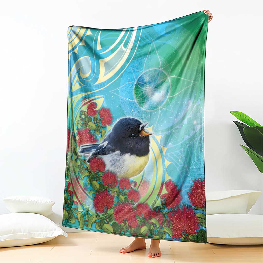 New Zealand Tomtit Blanket Maori Koru With Pohutukawa Galaxy Style - Polynesian Pride