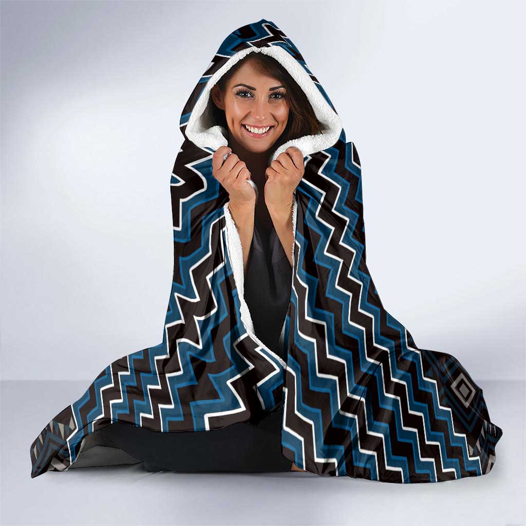 New Zealand Aotearoa Hooded Blanket Blue Poutama With Taniko Pattern LT05