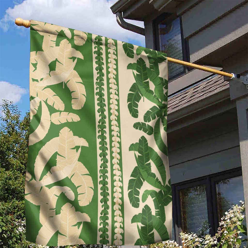 Hawaii Pua Kenikeni Lei Garden Flag With Lau Maia Green