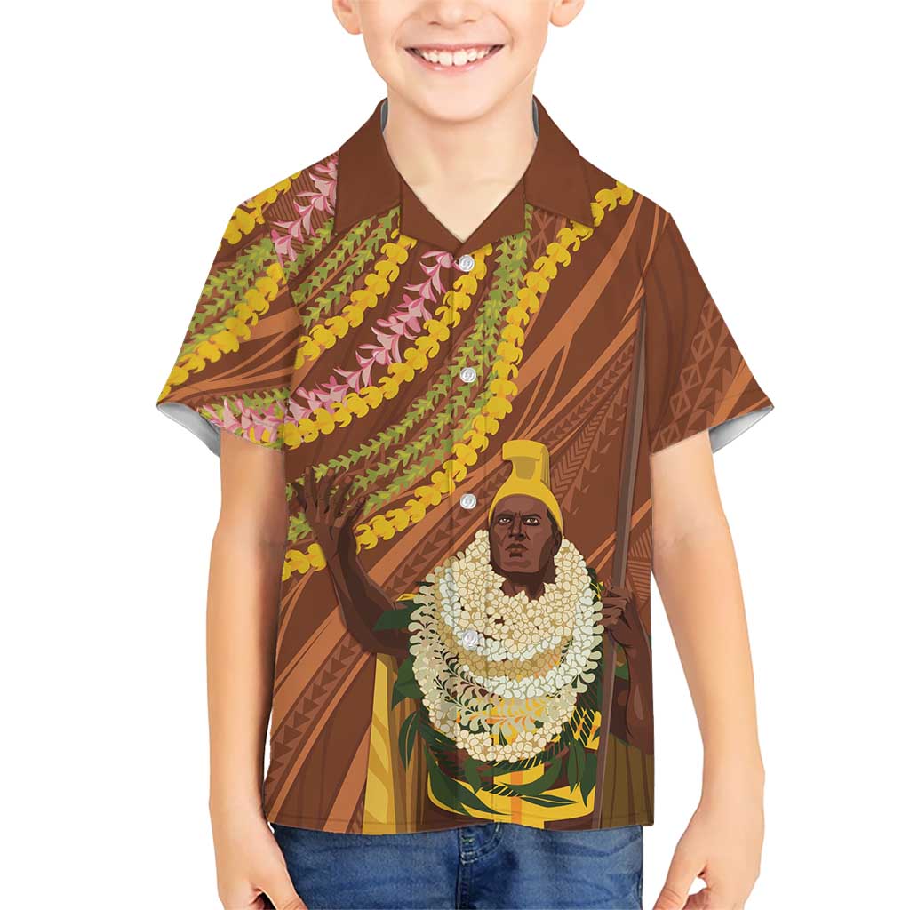 Hawaii King Kamehameha Family Matching Off Shoulder Short Dress and Hawaiian Shirt Hawaiian Kakau Pattern With Leis LT05 Son's Shirt Brown - Polynesian Pride