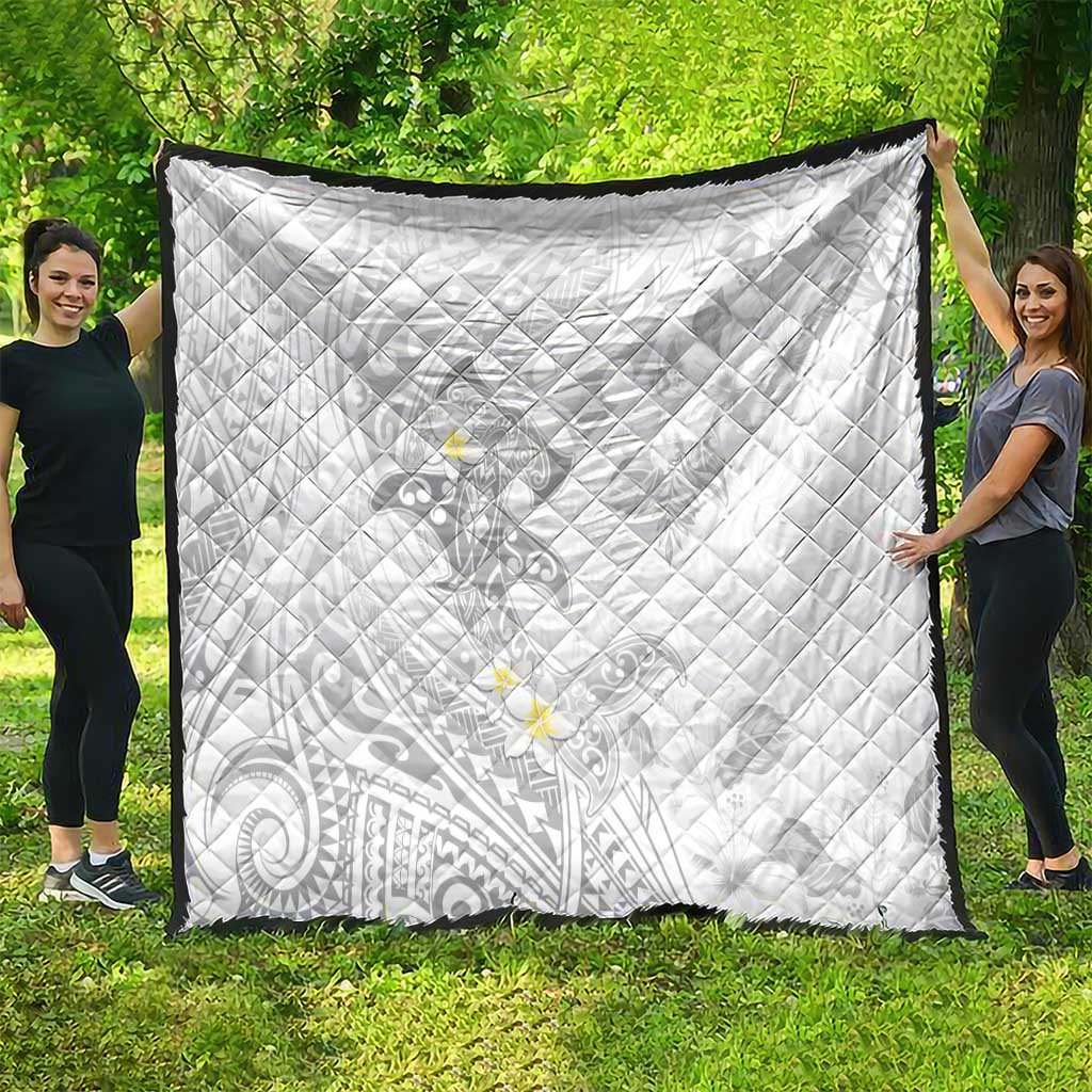 Polynesia Hammerhead Shark Quilt Tropical Flowers Tribal Pattern White LT05 - Polynesian Pride