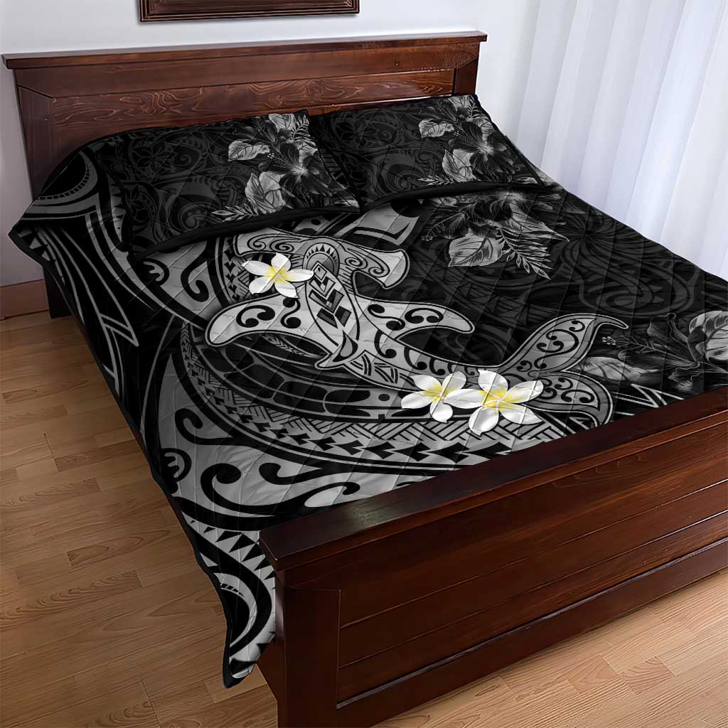 Polynesia Hammerhead Shark Quilt Bed Set Tropical Flowers Tribal Pattern Black LT05 - Polynesian Pride