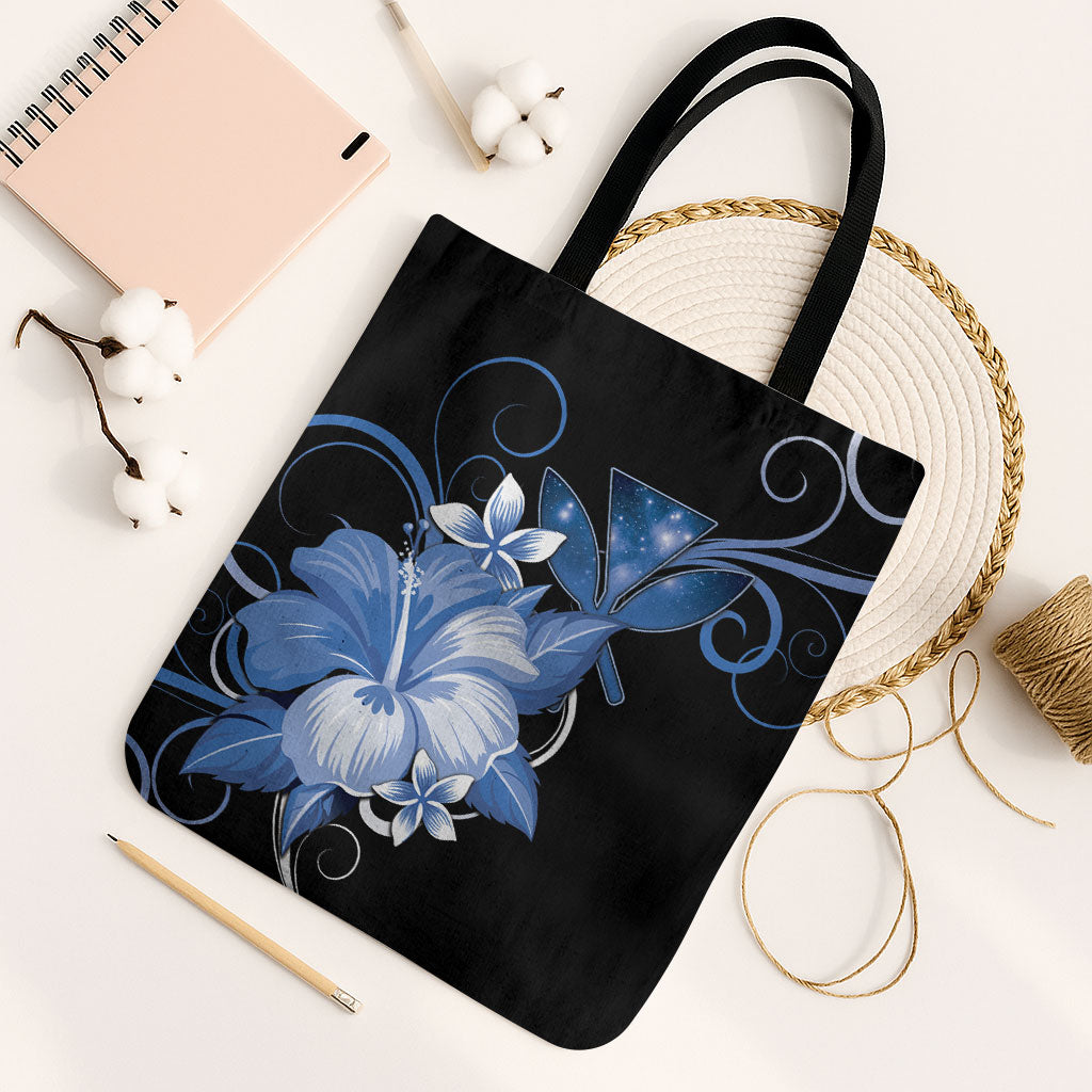 Hawaii Makahiki Kanaka Maoli Tote Bag Blue Hibiscus Floral Vibes LT05 Black Strap One Size Blue - Polynesian Pride