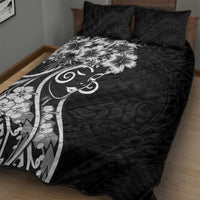 Polynesian Women's Day Quilt Bed Set Black Hibiscus Flowers With Polynesian Pattern