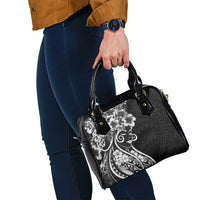 Polynesian Women's Day Shoulder Handbag Black Hibiscus Flowers With Polynesian Pattern
