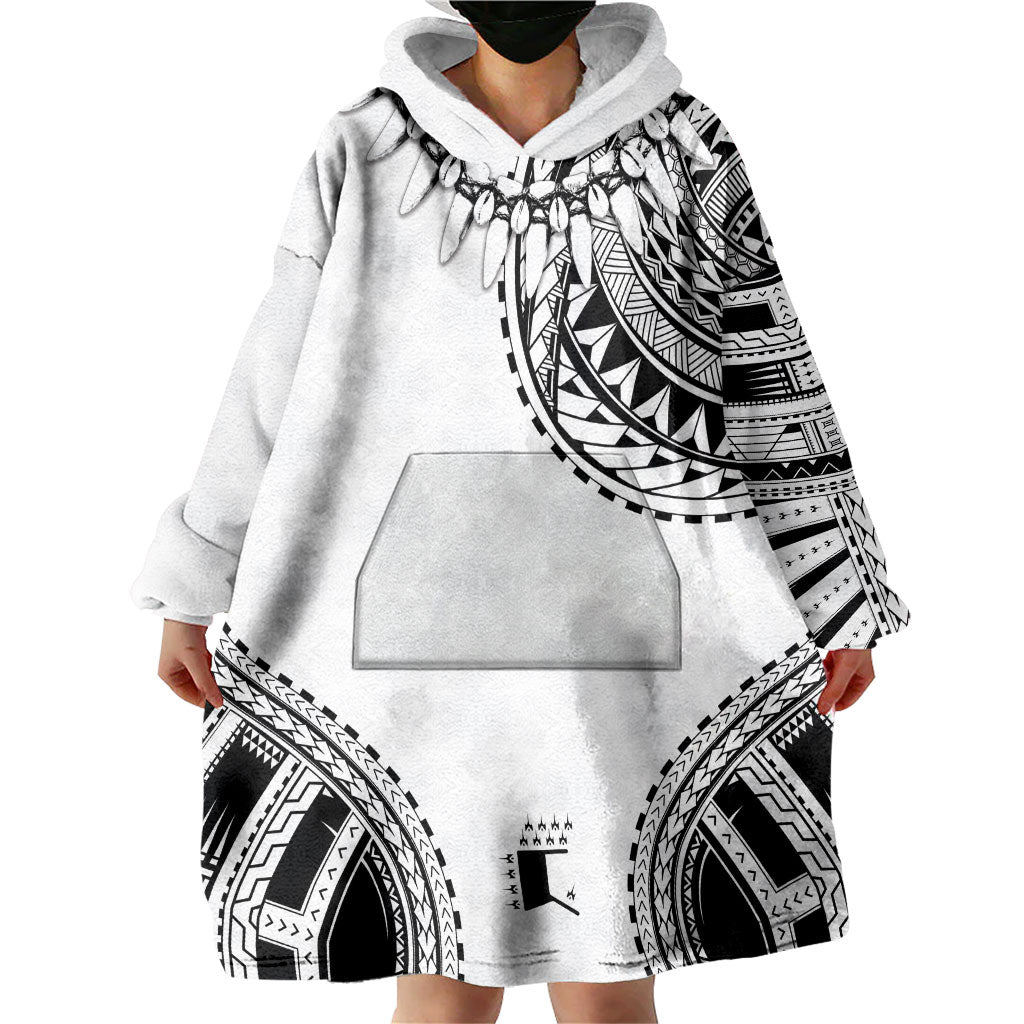 Polynesian Chief Inspired Costume Wearable Blanket Hoodie Tribal Pattern With Tooth Necklace White