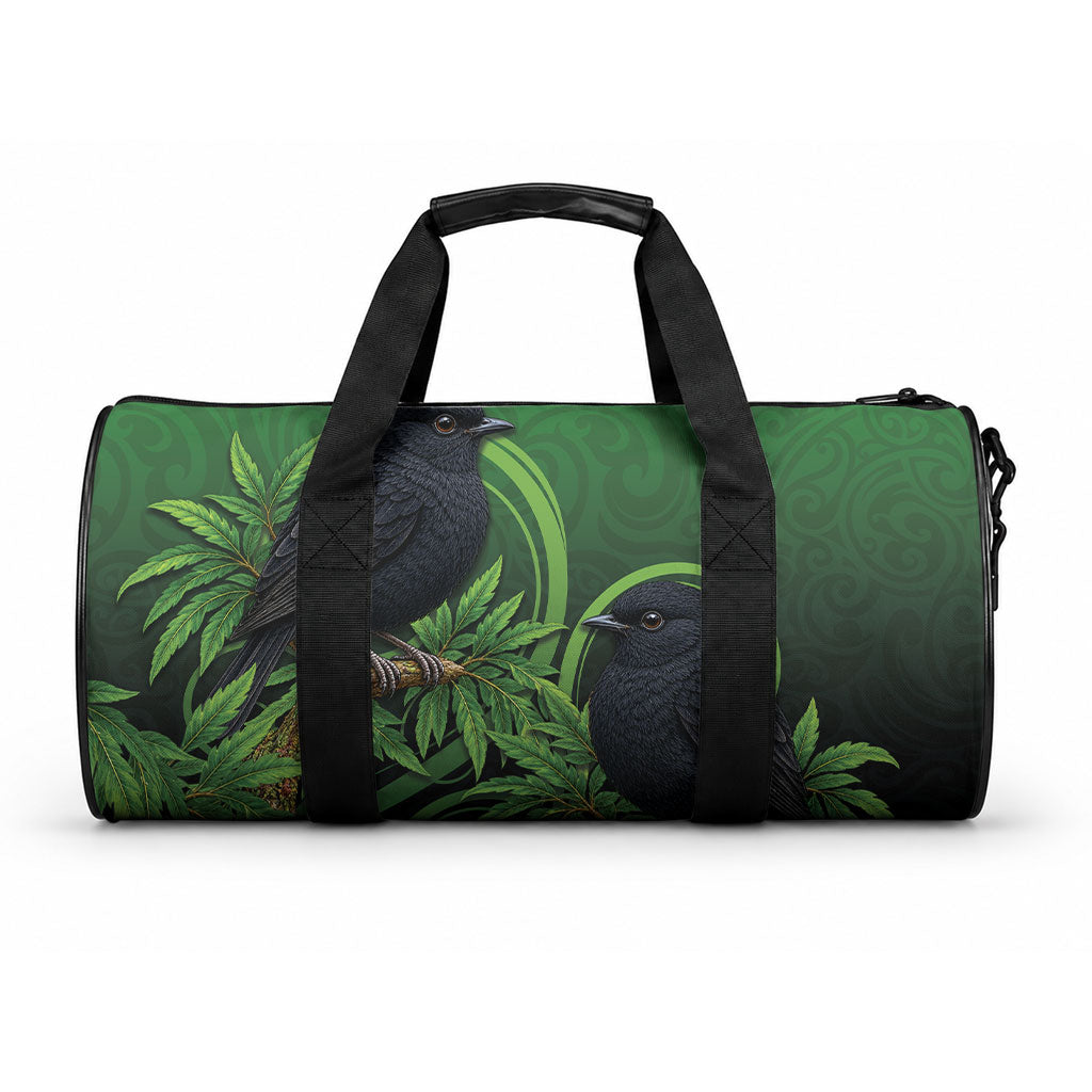 New Zealand Black Robin Duffle Bag Karure Maori Koru Art Tattoo LT05 One size Green - Polynesian Pride