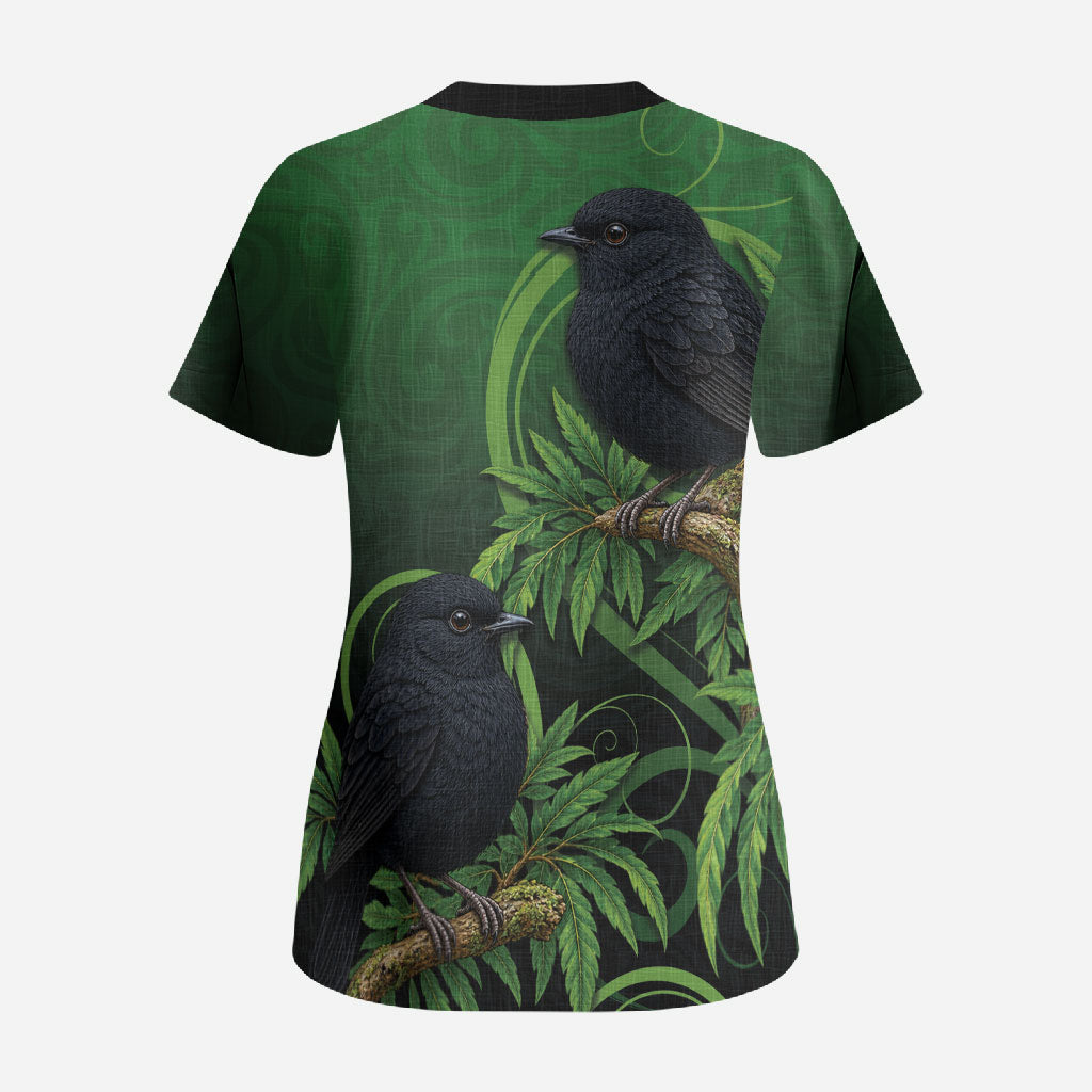 New Zealand Black Robin Scrub Top Karure Maori Koru Art Tattoo LT05 - Polynesian Pride