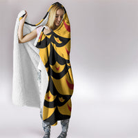 Hawaii Ahu Ula Inspired Hooded Blanket Black Version LT05 - Polynesian Pride