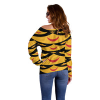 Hawaii Ahu Ula Inspired Off Shoulder Sweater Black Version LT05 - Polynesian Pride