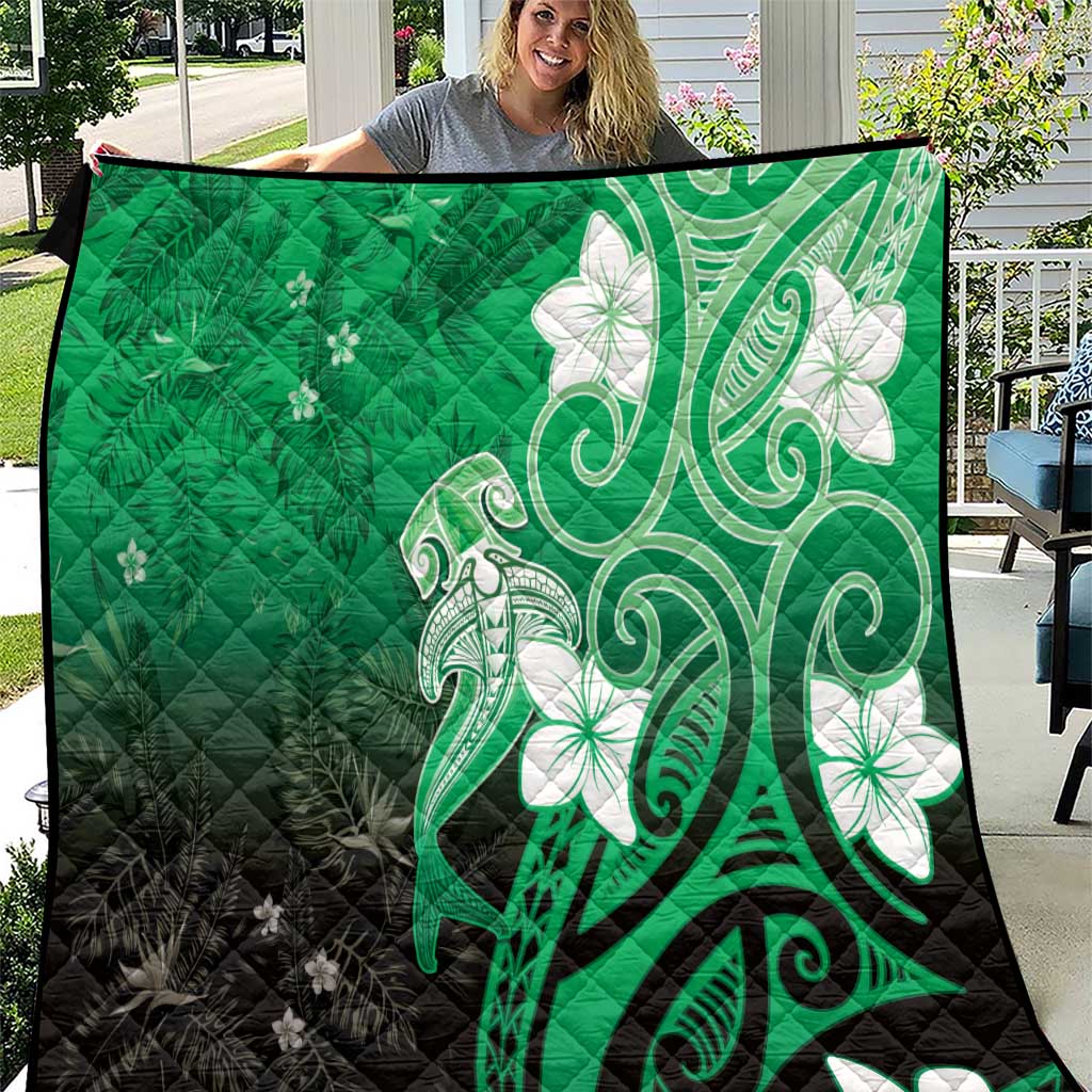 Polynesia Hammerhead Shark Quilt Green Tribal Pattern With Plumeria - Polynesian Pride