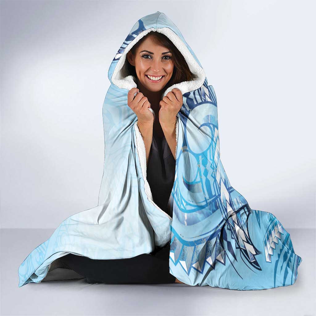 Aotearoa Maori Wahine Hooded Blanket Fantail Bird Blue Gold Marble