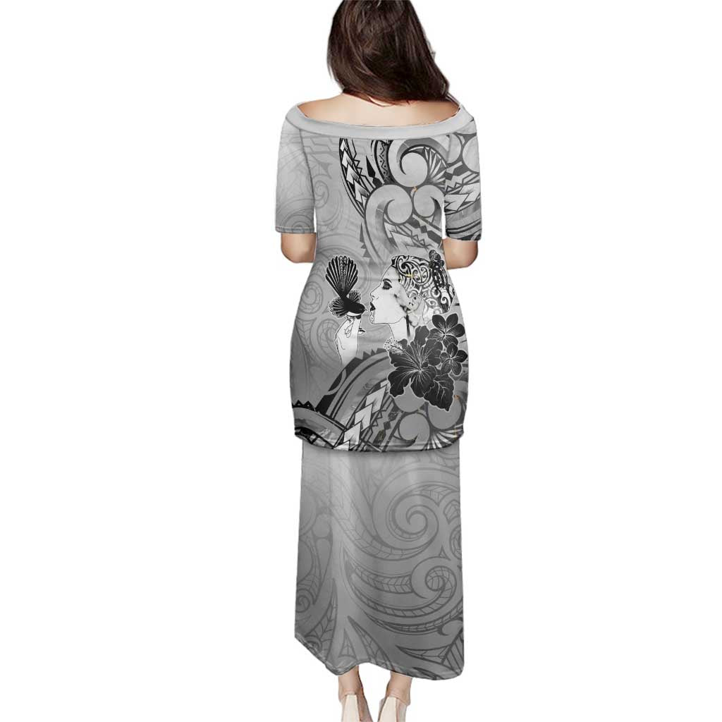 Aotearoa Maori Wahine Family Matching Puletasi and Hawaiian Shirt Fantail Bird Black Gold Marble LT05 - Polynesian Pride