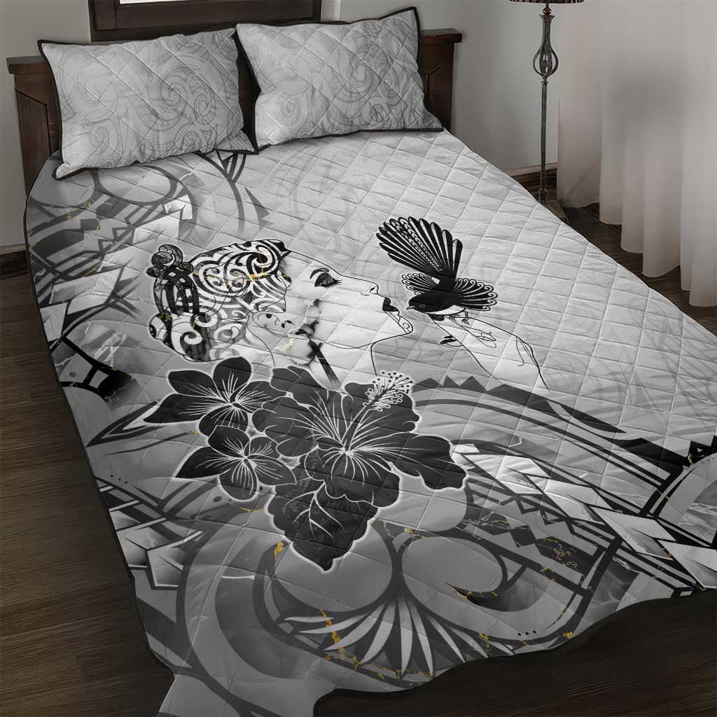 Aotearoa Maori Wahine Quilt Bed Set Fantail Bird Black Gold Marble