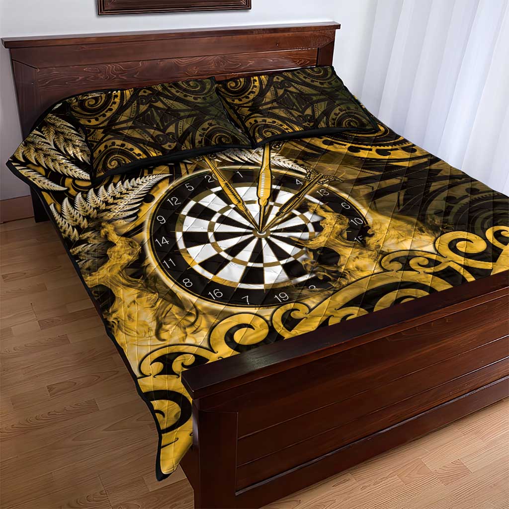 New Zealand Darts Quilt Bed Set Maori Koru Dartboard Gold Flame