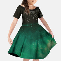 New Zealand Matariki Family Matching Puletasi and Hawaiian Shirt Pleiades Star Cluster Green Galaxy LT05 Daughter's Dress Green - Polynesian Pride