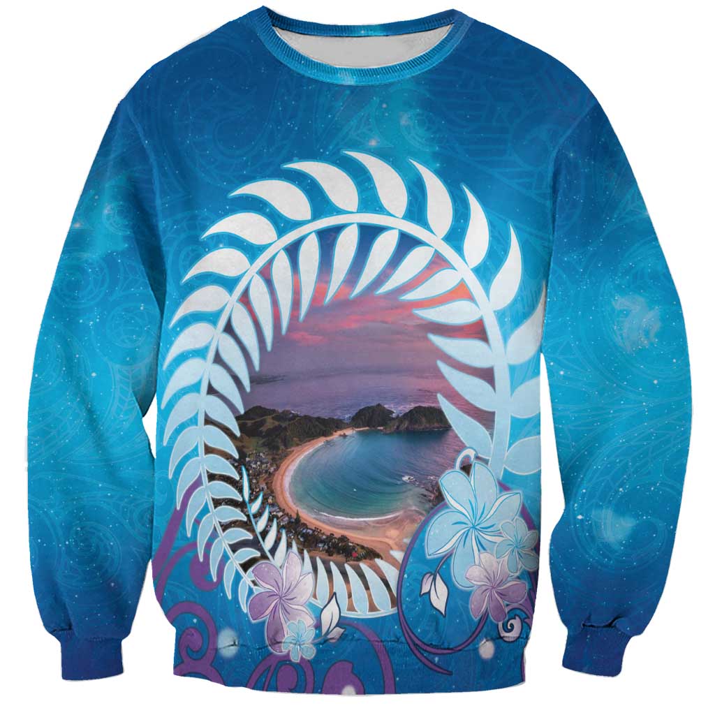 New Zealand Matapouri Beach Landscape Sweatshirt