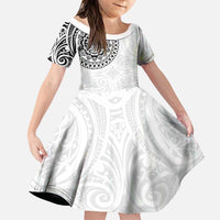 New Zealand Aotearoa Family Matching Puletasi and Hawaiian Shirt Maori Te Mata O Rongokako LT05 Daughter's Dress White - Polynesian Pride