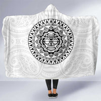New Zealand Aotearoa Hooded Blanket Maori Te Mata O Rongokako