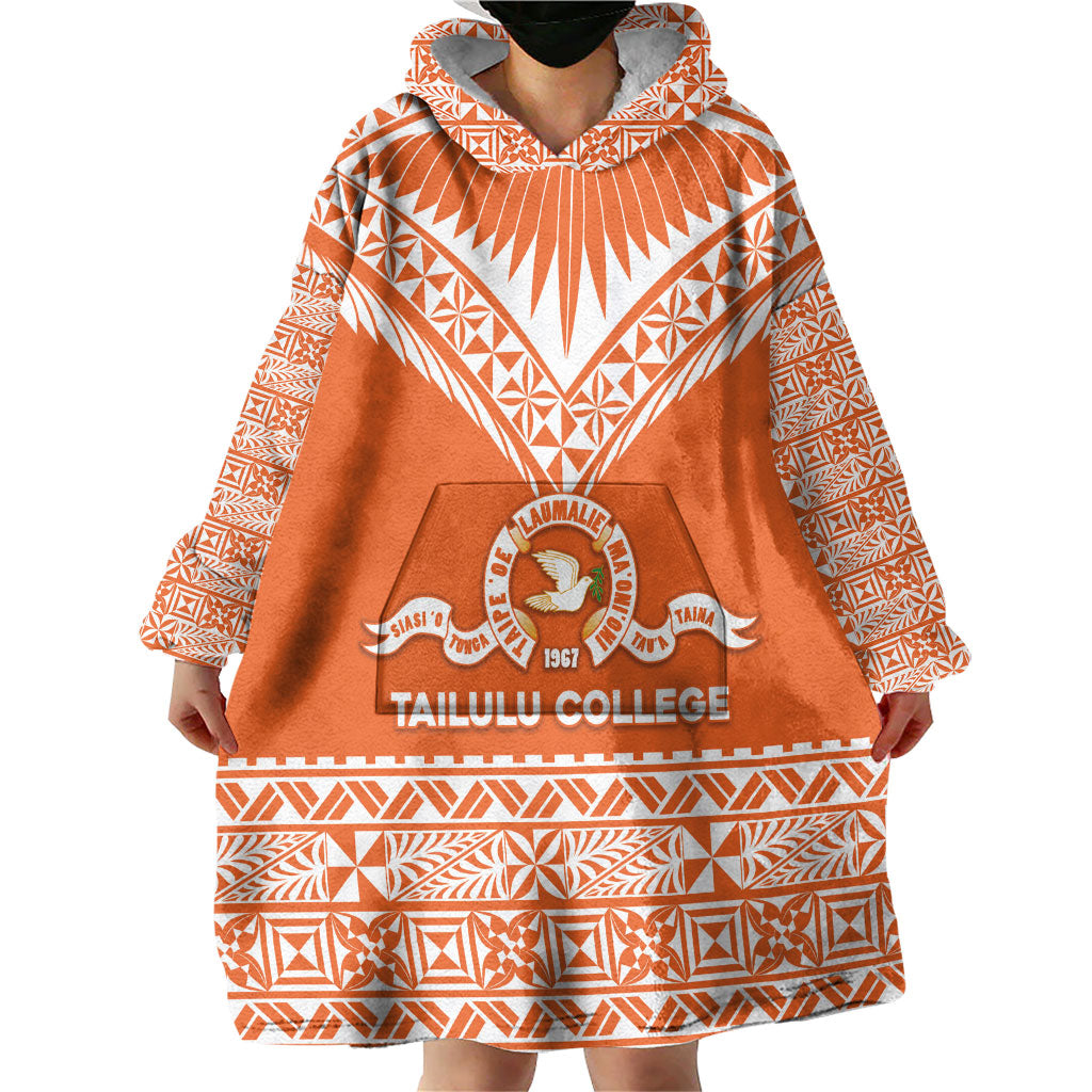 Personalised Tonga Tailulu College Wearable Blanket Hoodie Tongan Kupesi Pattern