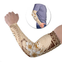 Samoa Siapo Pattern With Beige Hibiscus Arm Sleeves LT05 Set of 2 Beige - Polynesian Pride