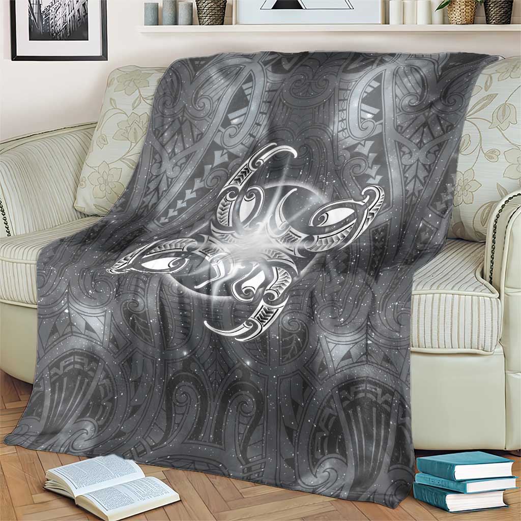 New Zealand Matariki Ururangi Blanket Maori Moko Grey Galaxy