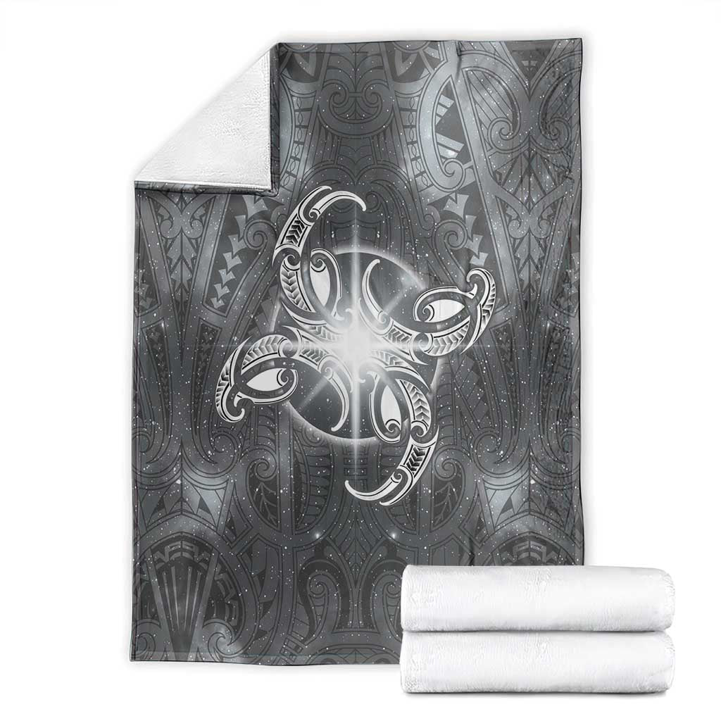 New Zealand Matariki Ururangi Blanket Maori Moko Grey Galaxy