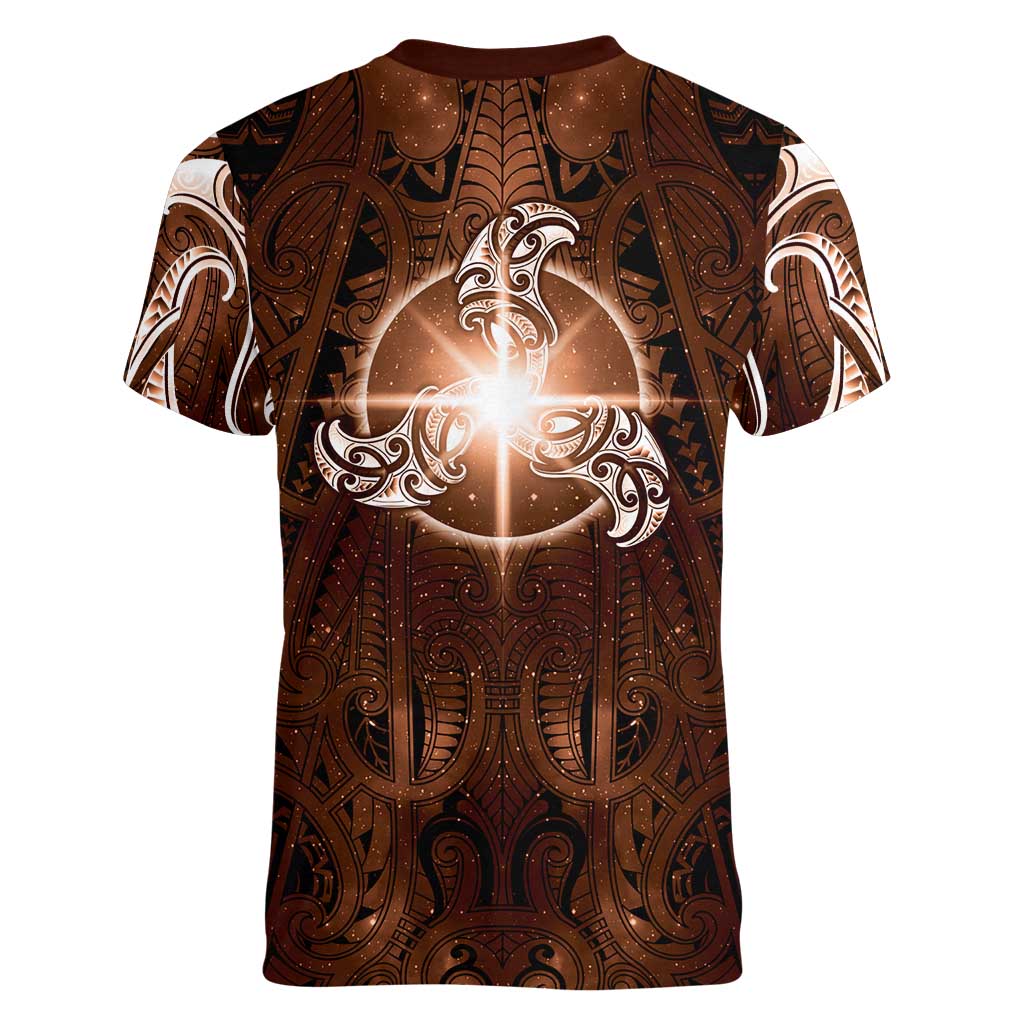 New Zealand Matariki Tupuanuku Women V-Neck T-Shirt Maori Moko Brown Galaxy LT05 - Polynesian Pride