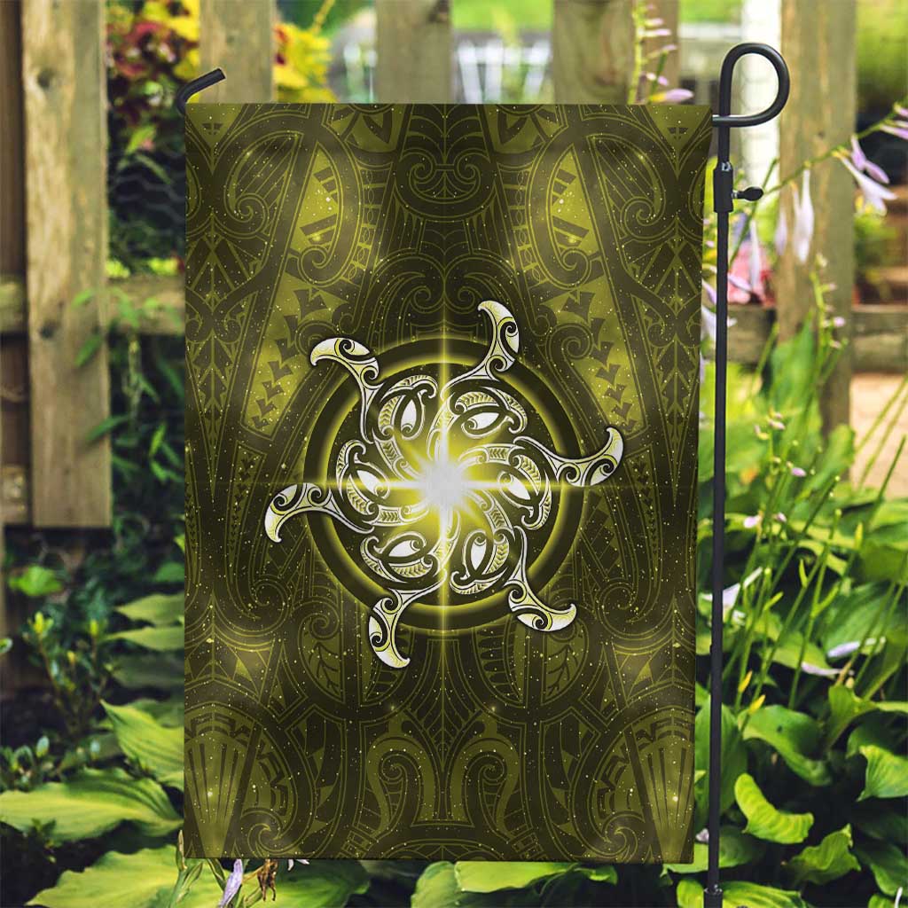 New Zealand Matariki Hiwaiterangi Garden Flag Maori Moko Yellow Galaxy