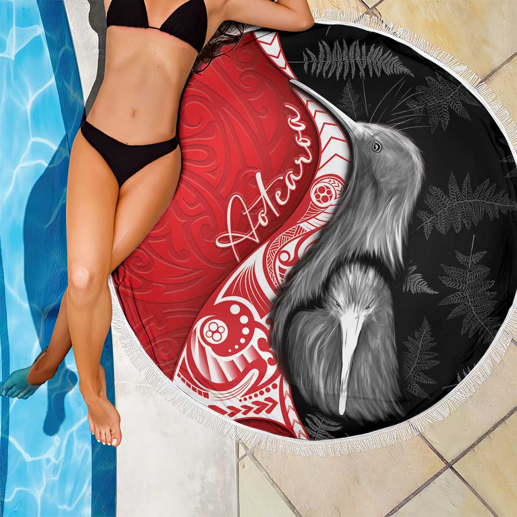 New Zealand Aotearoa Beach Blanket Kiwi Fern Maori Pattern Red Version