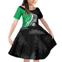 New Zealand Aotearoa Family Matching Off Shoulder Short Dress and Hawaiian Shirt Kiwi Fern Maori Pattern Green Version LT05 Daughter's Dress Green - Polynesian Pride