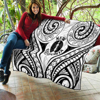 New Caledonia Day Quilt Polynesian Curves White Color - Polynesian Pride