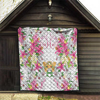 Hawaii Palaka Quilt White Tribal Pattern With Tropical Flowers - Polynesian Pride