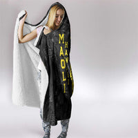 Hawaii Maoli Spirit Hooded Blanket Kakau Pattern With Flower Lei - Polynesian Pride