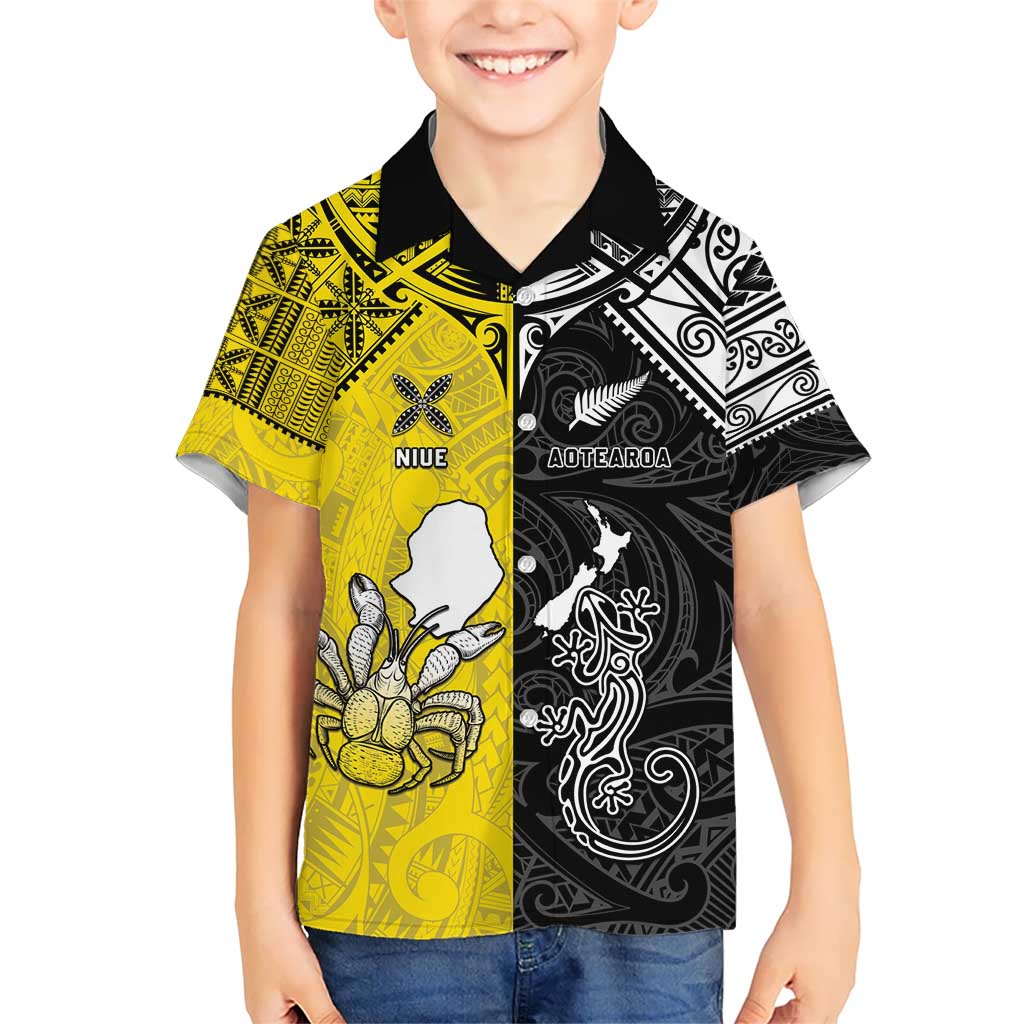 Custom New Zealand Maori And Niue Hiapo Kid Hawaiian Shirt Lizard And Coconut Crab Together