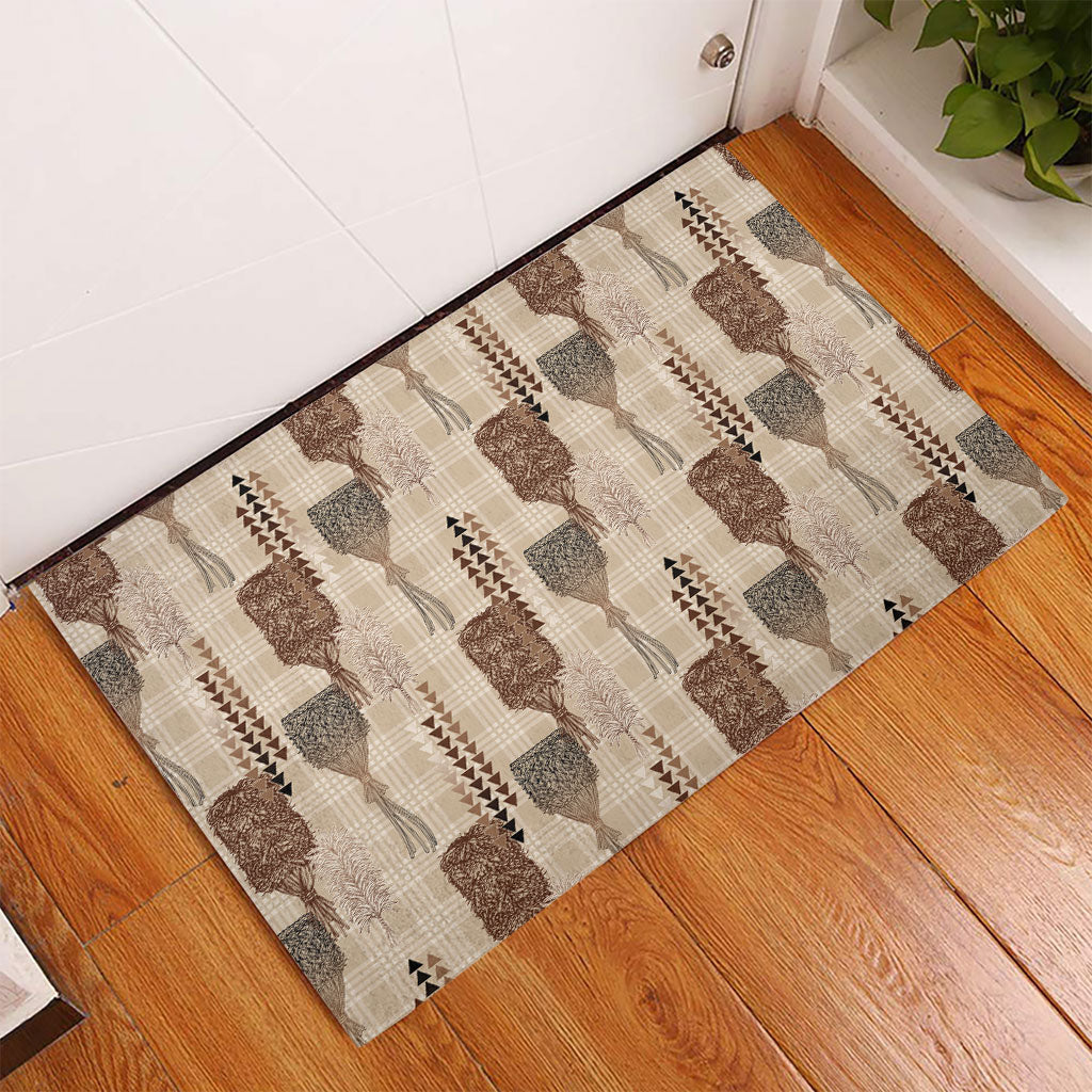 Aloha Hawaii Vintage Kahili Pa'a Lima Rubber Doormat Palaka Print Cozy Beige