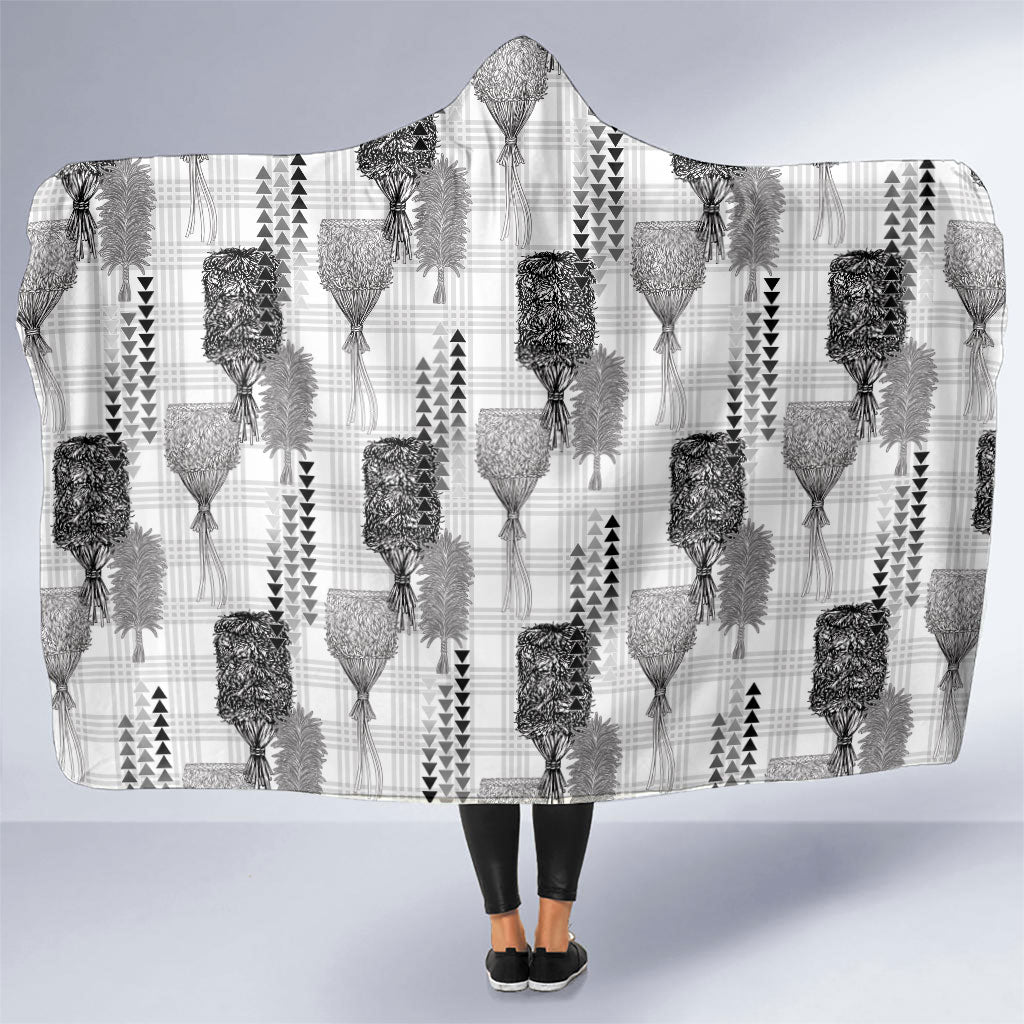 Aloha Hawaii Vintage Kahili Pa'a Lima Hooded Blanket Palaka Print Hinahina LT7 One Size Gray - Polynesian Pride
