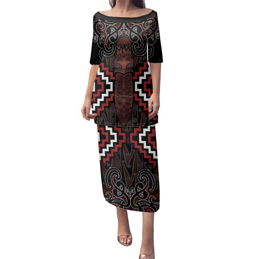 Maori Taiaha Whakairo Personalized Family Matching Puletasi and Hawaiian Shirt Red Poutama Motifs LT7 Mom's Dress Red - Polynesian Pride