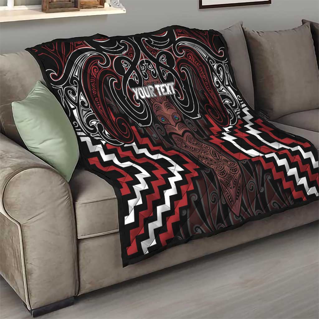 Maori Taiaha Whakairo Personalized Quilt Red Poutama Motifs